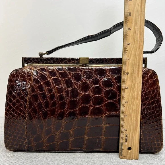 Gorgeous Vintage 1950s 60's Vassar Cognac Brown Alligator Skin Handbag Frame Bag - Picture 12 of 13